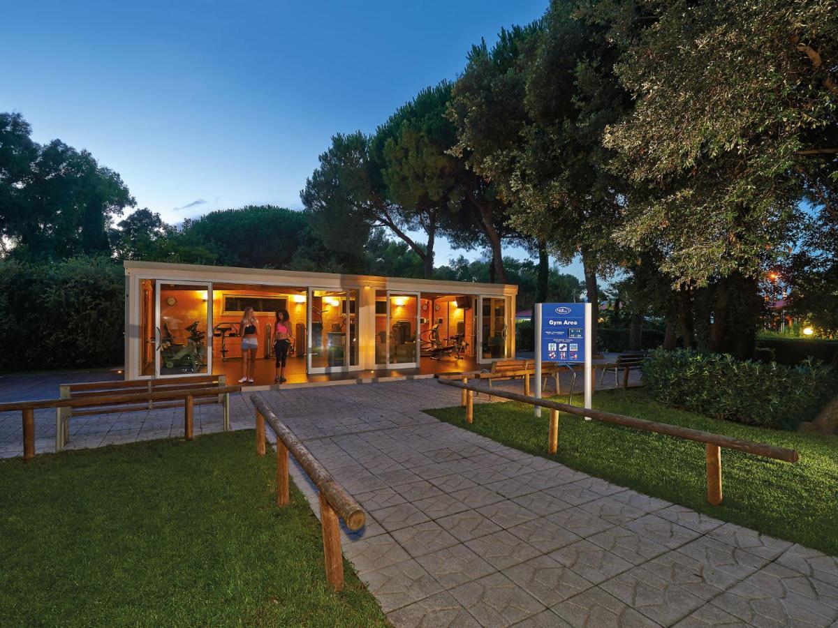Holiday Home Maxi Caravan Capri By Interhome Baia Domizia Exteriér fotografie
